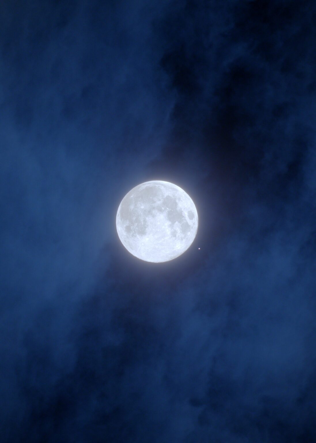 The Moon meets Mars