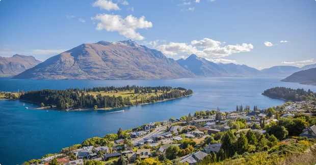 New Zealand Opens Doors to Digital Nomads with Relaxed Visa Regulations New Zealand Opens Doors to Digital Nomads with Relaxed Visa Regulations