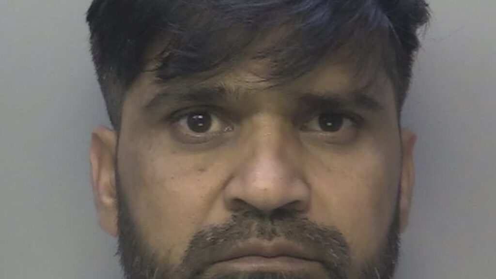 Sara Sharif’s killer father ‘has his neck slashed with tuna can lid in prison attack’ and is now ‘fighting for his life’ Sara Sharif's killer father 'has his neck slashed with tuna can lid in prison attack' and is now 'fighting for his life'