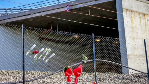 New revelations about Tempe 's "boats" - "We were put on pressure" and give names and give names