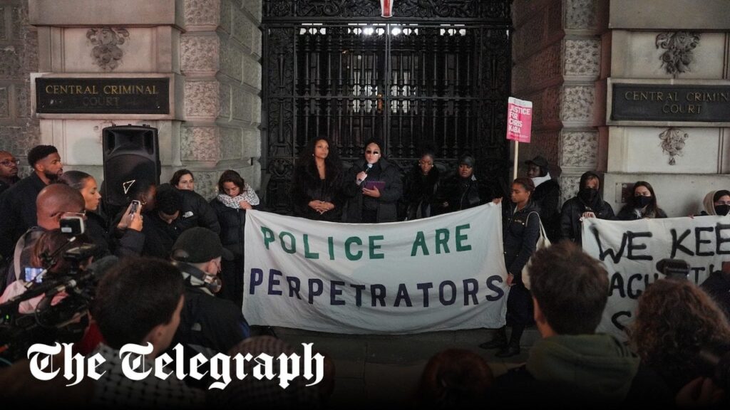 Police fear they gamble on their career if they use force, says chief superintendent