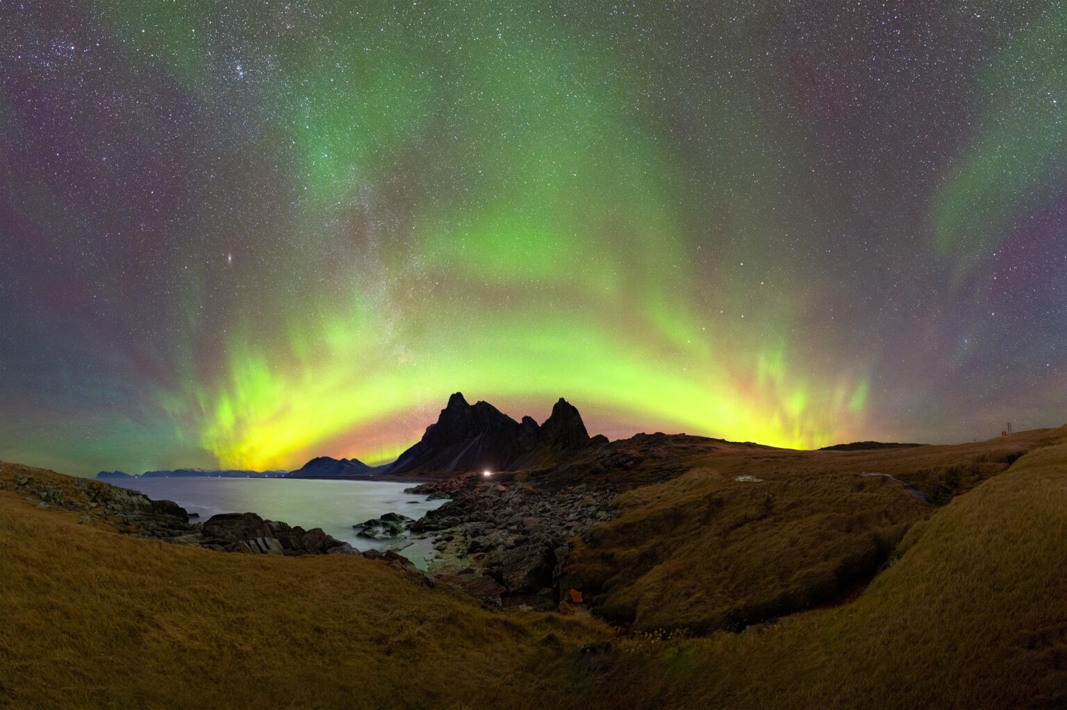 I shot northern lights panorama over Eystrahorn, Iceland