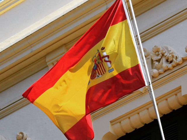 Spain’s new tourist restrictions and bans amid rising anti-tourism protests spain introduces new restrictions for visitors amid growing anti tourism protests