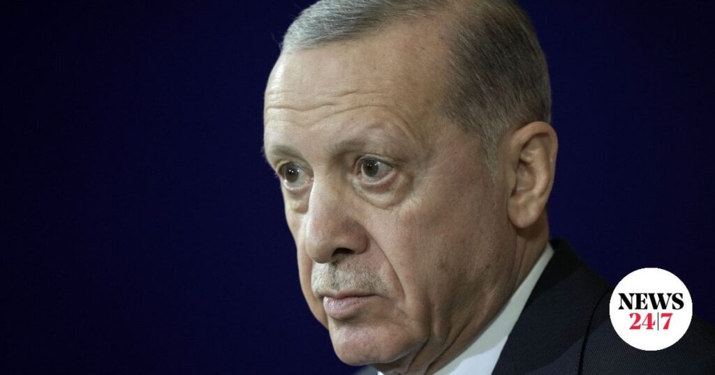 Erdoğan delirium: "Our borders reach Thessaloniki"