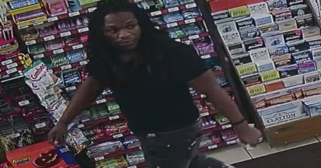 Greece police seek suspect in retail theft