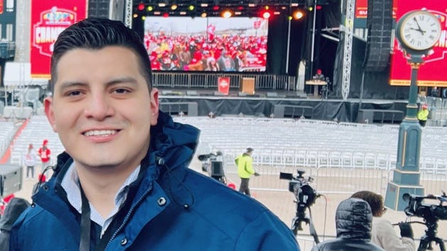 Woman arrested in connection to death of reporter covering Super Bowl
