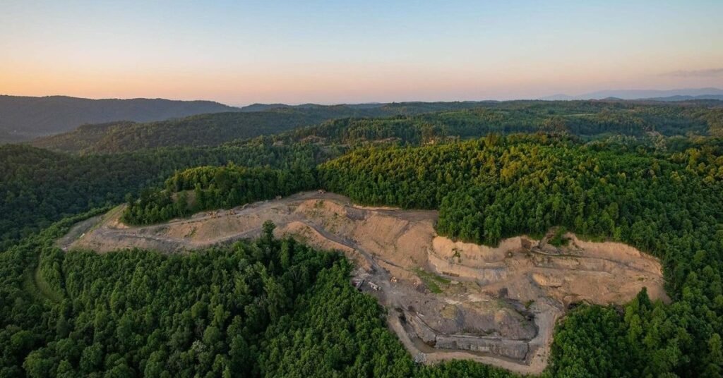 17 clean energy projects will be built on former Appalachian coal mines
