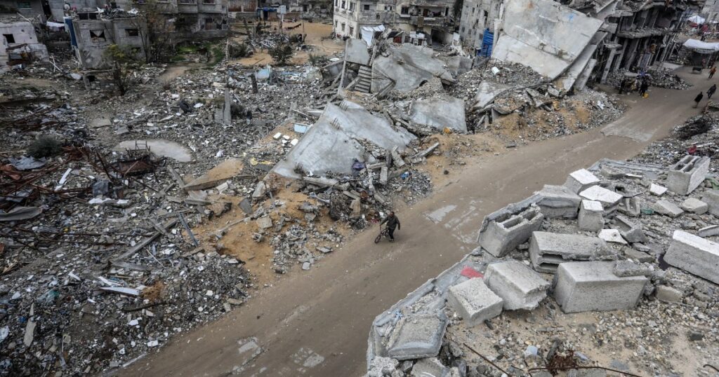 Israel’s Destruction of Gaza Has Created an Environmental Nightmare – Mother Jones