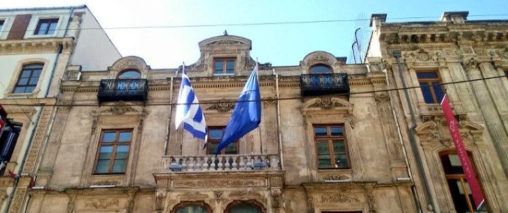 Tourism Booms Despite Turkey-Greece Tensions Tourism Booms Despite Turkey-Greece Tensions