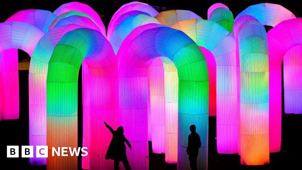 Light entertainment as festival opens in Aberdeen