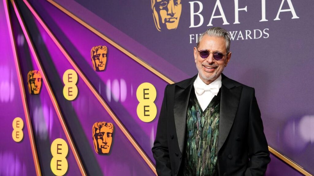 Jeff Goldblum and David Tennant lead early Bafta arrivals Jeff Goldblum and David Tennant lead early Bafta arrivals