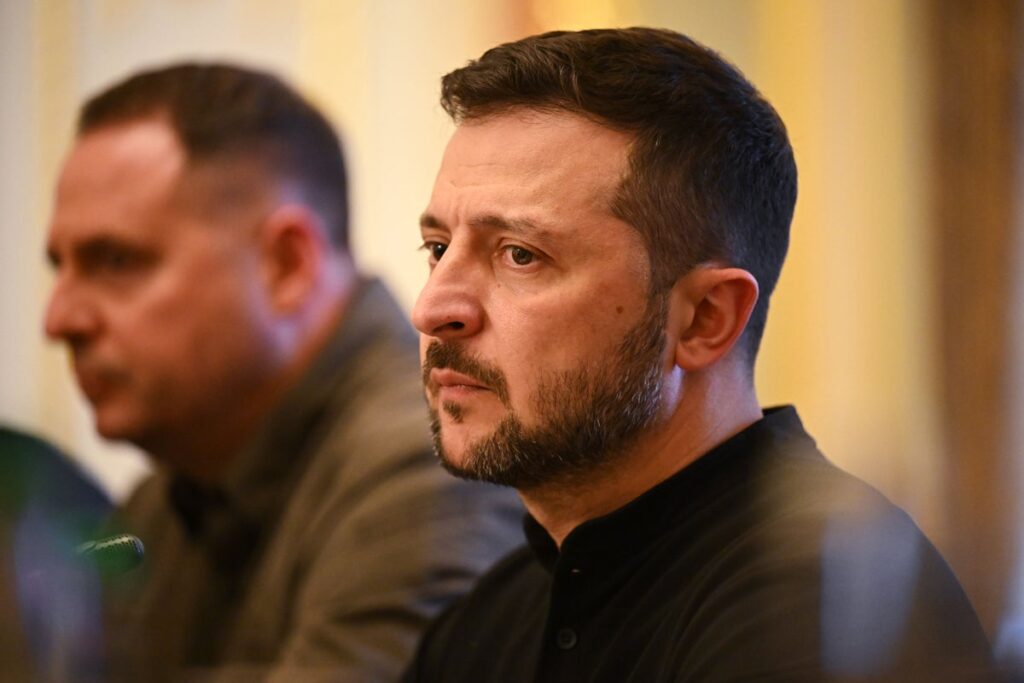 Ukraine-Russia war latest: Zelensky ‘not ready’ to sign US minerals deal and demands Europe attends peace talks Ukraine-Russia war latest: Zelensky ‘not ready’ to sign US minerals deal and demands Europe attends peace talks