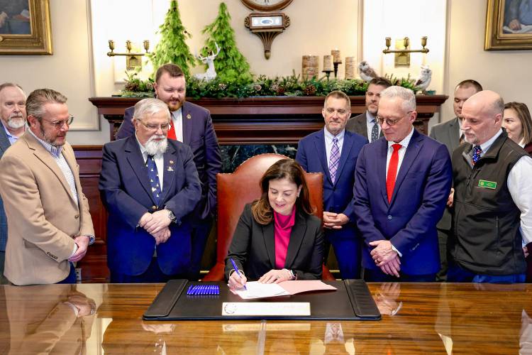 On Thursday, Gov. Kelly Ayotte signed into law Senate Bill 4, which had broad bipartisan support. It was co-sponsored by state senators Tara Reardon of Concord, a Democrat, and Daniel Innis of Franklin, a Republican.