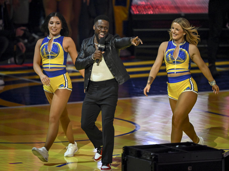 Kevin Hart was front and center at Sunday's NBA All-Star tournament. (AAron Ontiveroz/The Denver Post)