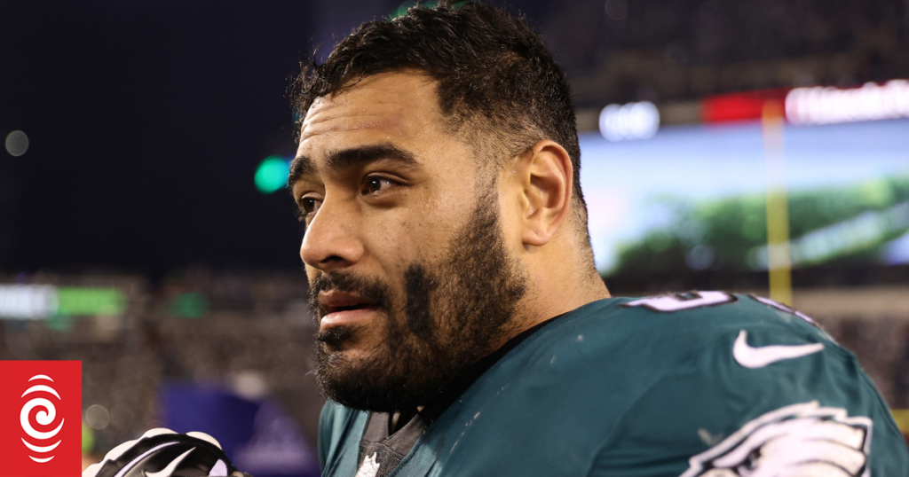 NFL star with NZ roots to soar for Philadelphia Eagles in Super Bowl NFL star with NZ roots to soar for Philadelphia Eagles in Super Bowl