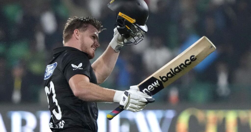 Phillips powers New Zealand's 78-run win over Pakistan ahead of Champions Trophy | National Sports