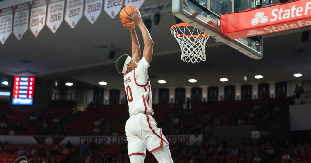 OU men's basketball loses thriller to Kentucky 83-82 | Sports