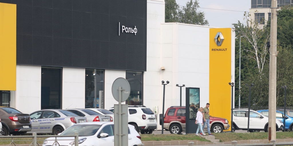 Renault Faces $1.3 Billion Bill If It Wants to Re-Enter Russian Market