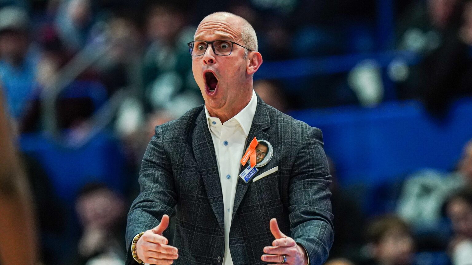 UConn is 4-4 since Dan Hurley told official he was the best coach in the sport