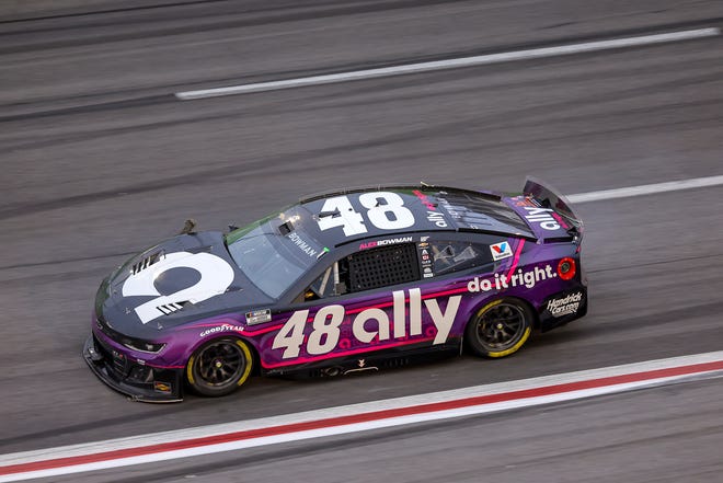 HAMPTON, GEORGIA - FEBRUARY 23: Alex Bowman, driver of the #48 Ally Chevrolet, drives during the NASCAR Cup Series Ambetter Health 400 at Atlanta Motor Speedway on February 23, 2025 in Hampton, Georgia. (Photo by Jonathan Bachman/Getty Images)