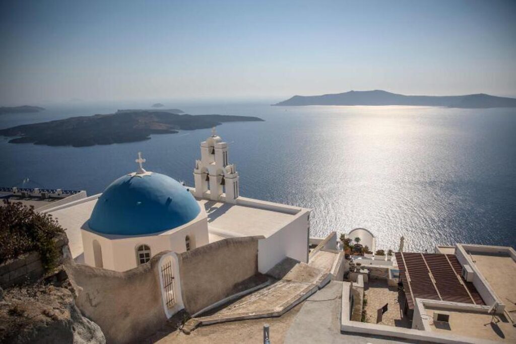 Greece on high alert as quakes shake Santorini island The Straits Times logo