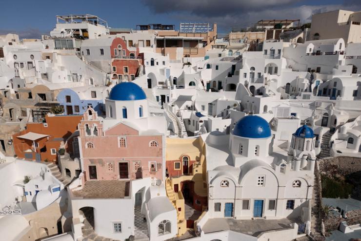 Santorini seismic activity down but schools stay shuttered: Greece