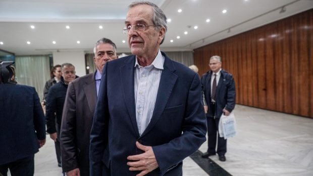 Samaras for Tempi: It is not meant by the government to be opposed to the relatives of the victims | in.gr