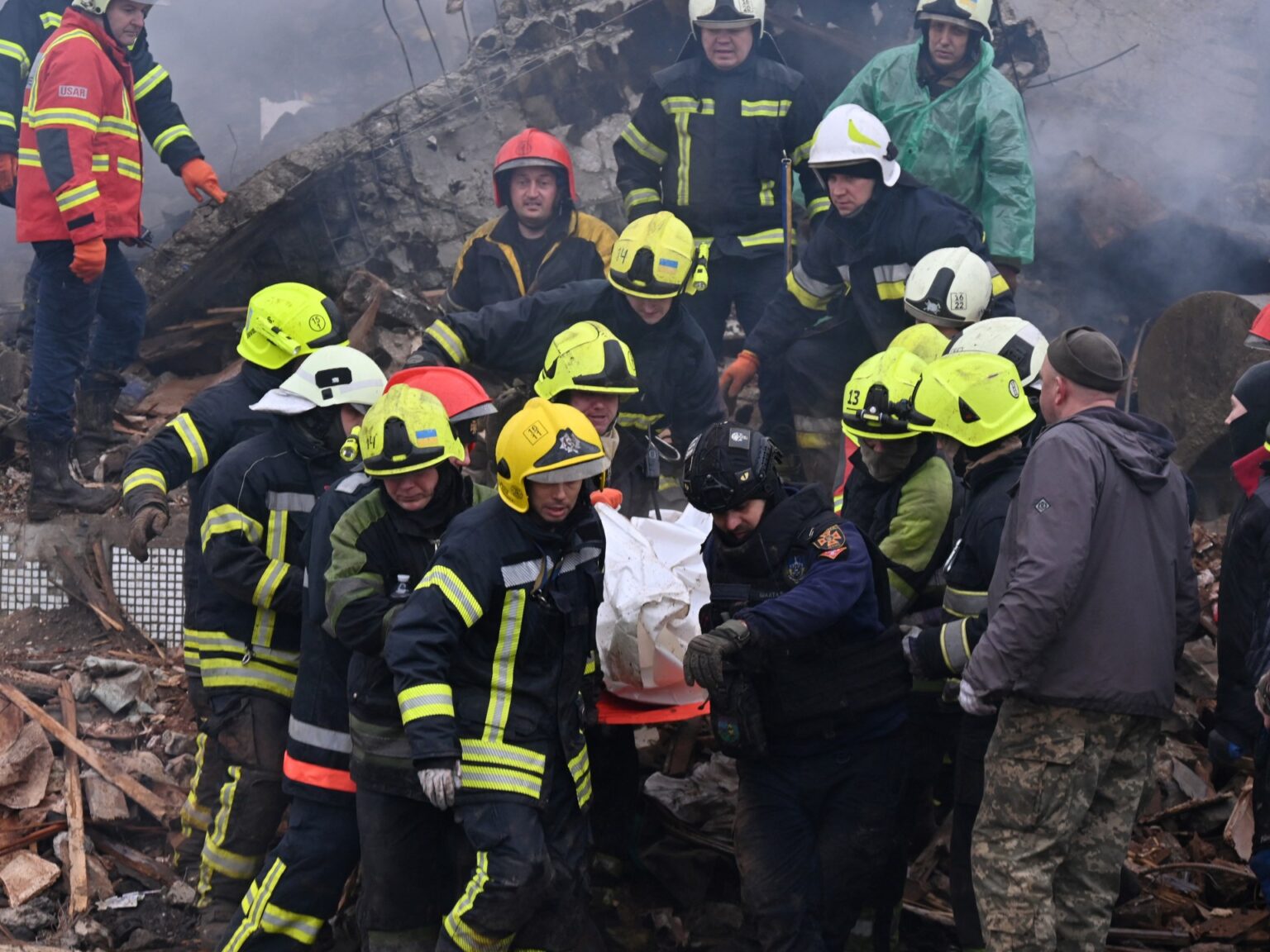 Twelve killed in Russian missile, drone attack on Ukraine | Russia-Ukraine war News Twelve killed in Russian missile, drone attack on Ukraine | Russia-Ukraine war News