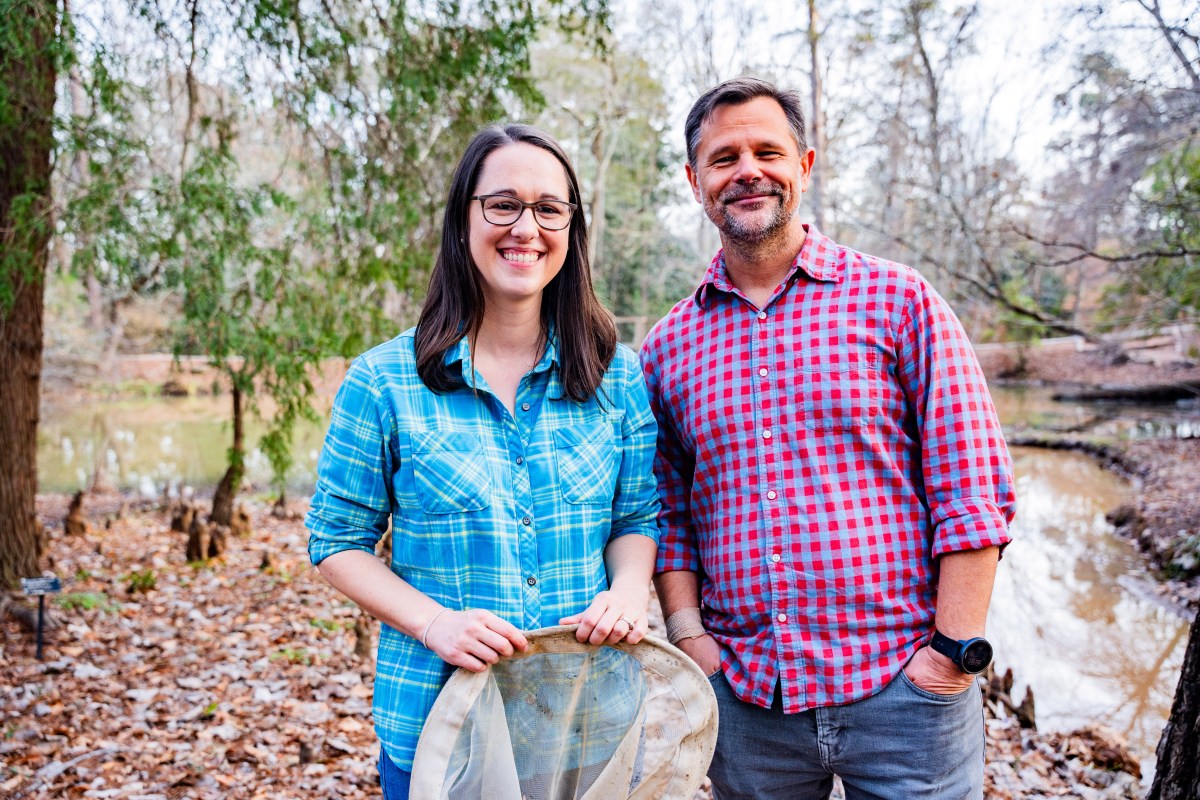 Dr. Katelyn Lawson and Dr. Matt Waters—two Auburn Environmental Science professors