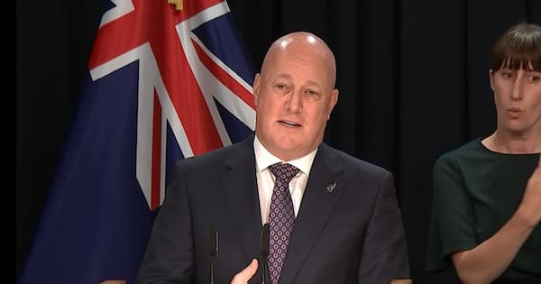 PM 'open' to sending NZ peacekeepers to Ukraine