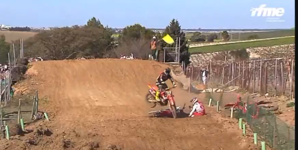 Ruben Fernandez collides with a back marker in Spain – GateDrop.com Ruben Fernandez collides with a back marker in Spain – GateDrop.com