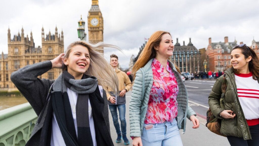 Keir Starmer is set to propose a youth mobility scheme allowing 18-30 year olds to live and work in certain EU countries