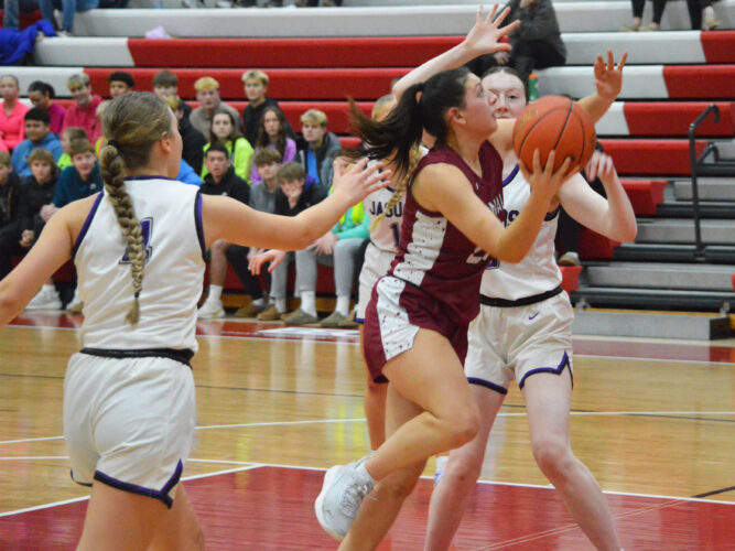 Cardinals take down Jags | News, Sports, Jobs