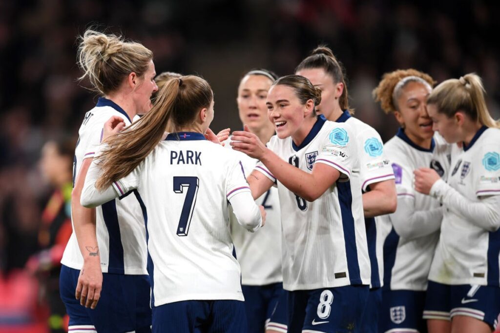 The two sides of a ‘proper English’ performance as Lionesses defeat Spain The two sides of a ‘proper English’ performance as Lionesses defeat Spain