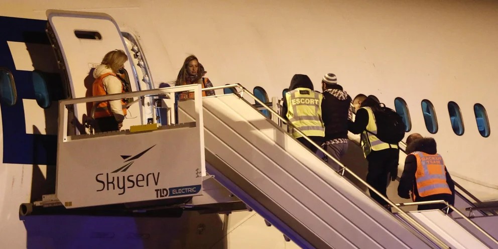 Greece Sends Back Migrants Without Asylum Rights
