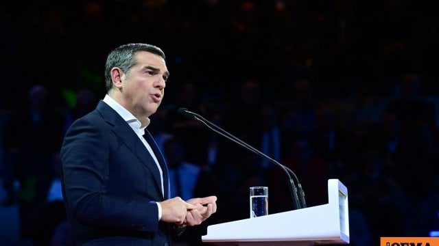 Tsipras goes to Harvard to give lectures