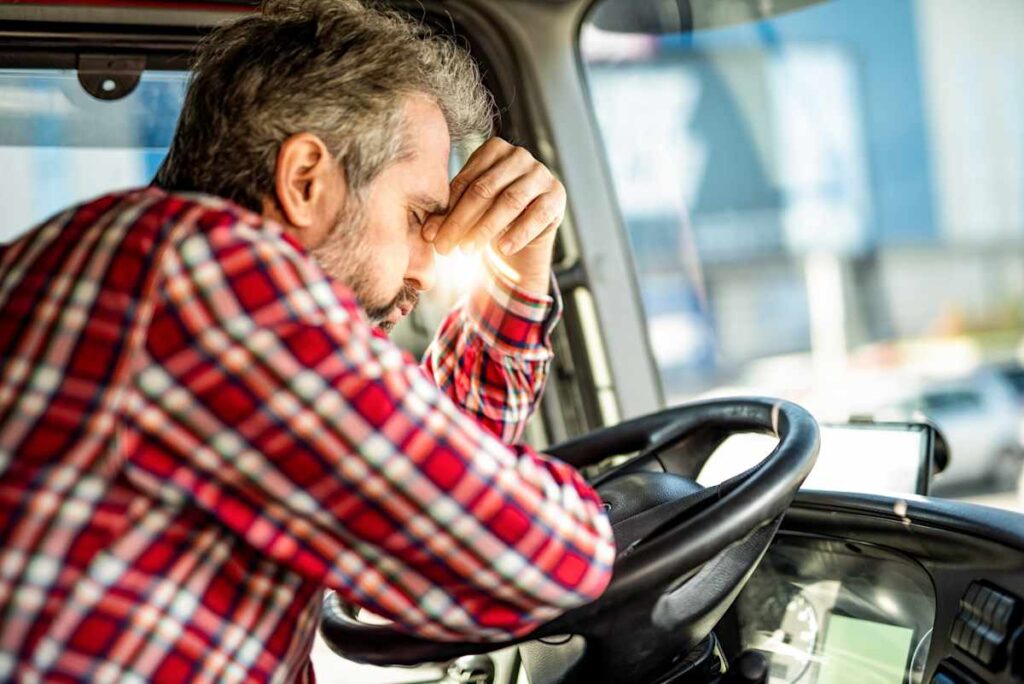 Why investing in truck drivers’ health is crucial for road safety – Monash Lens Why investing in truck drivers’ health is crucial for road safety – Monash Lens