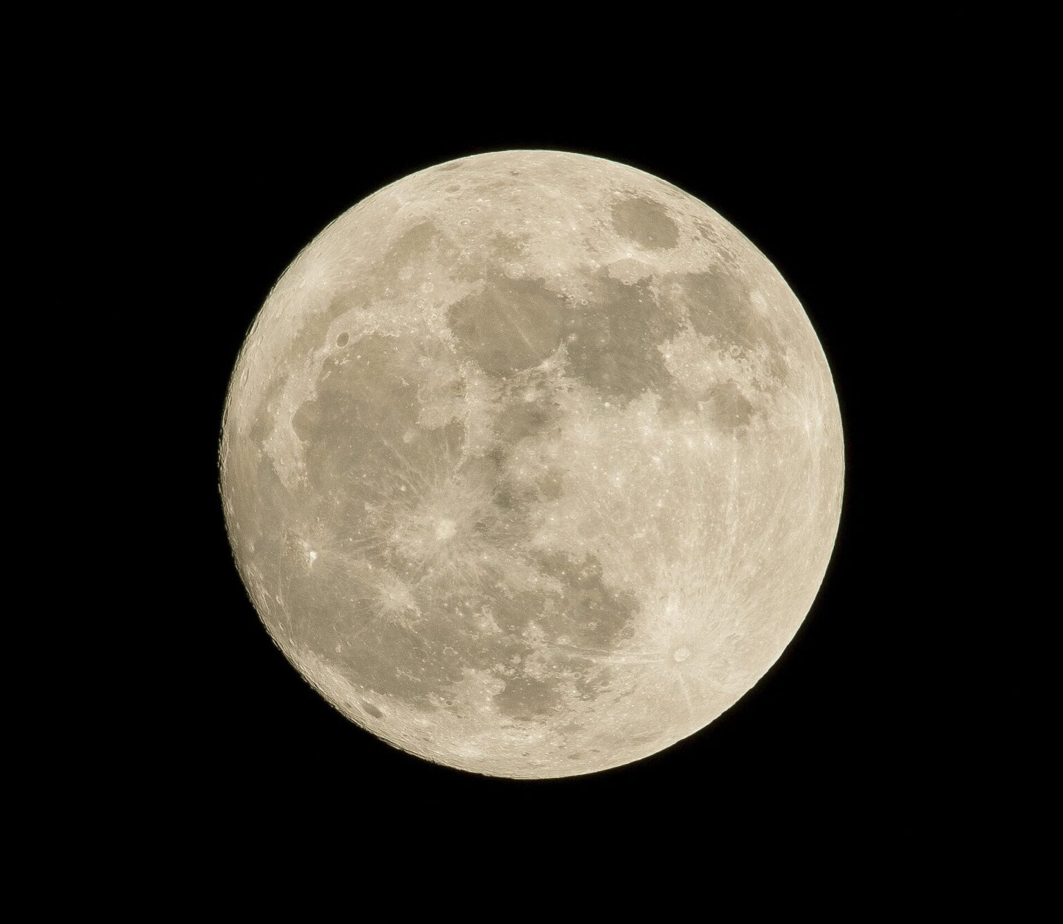 NASA's polar ice experiment paves way for future moon missions
