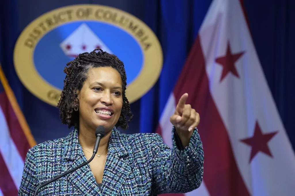 DC prepares for green energy grant cuts by pausing programs