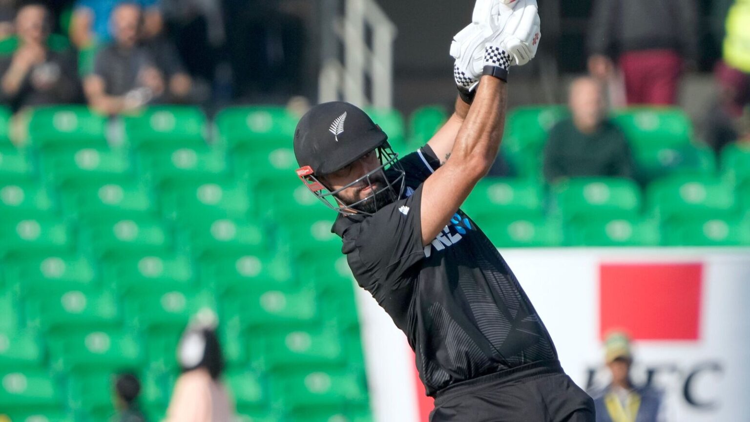 Pakistan vs New Zealand 1st ODI LIVE Score Updates: Shaheen Afridi, Haris Rauf strike as NZ slump to 135/4