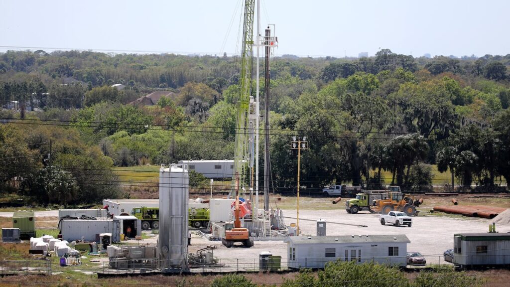 Mosaic wants to inject phosphate wastewater underground at Florida sites Mosaic wants to inject phosphate wastewater underground at Florida sites
