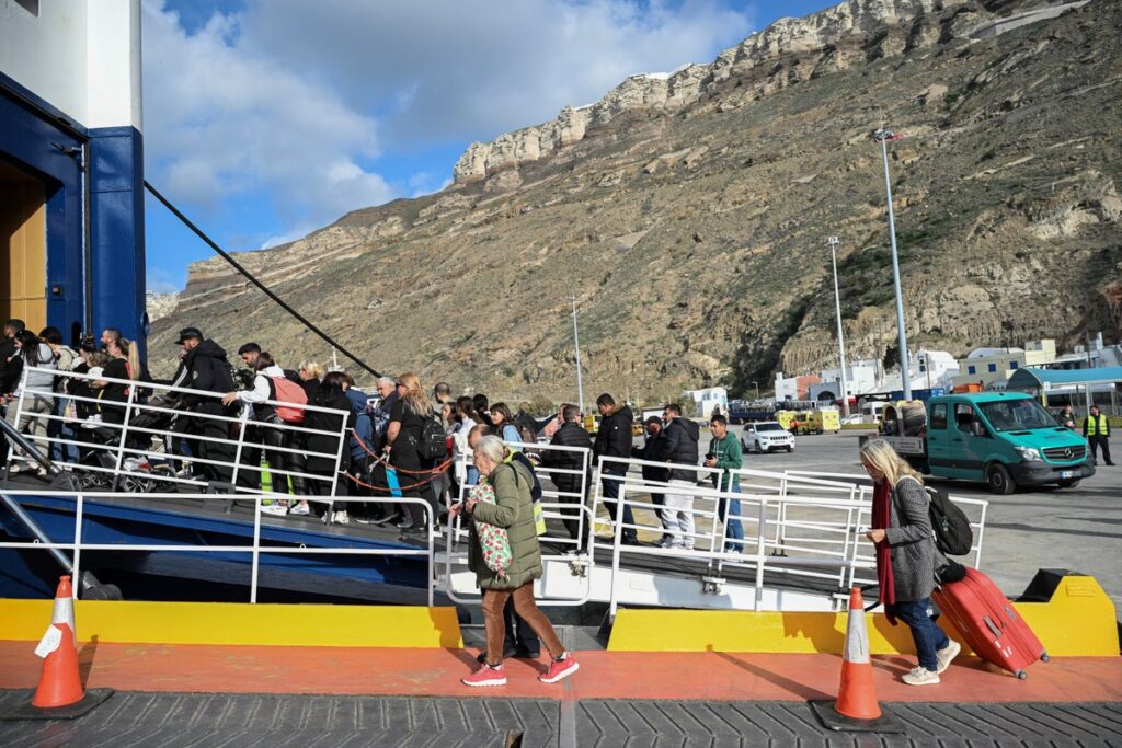 Tourist and locals continue to flee earthquake hit Greek islands: ‘You cannot contend with nature’