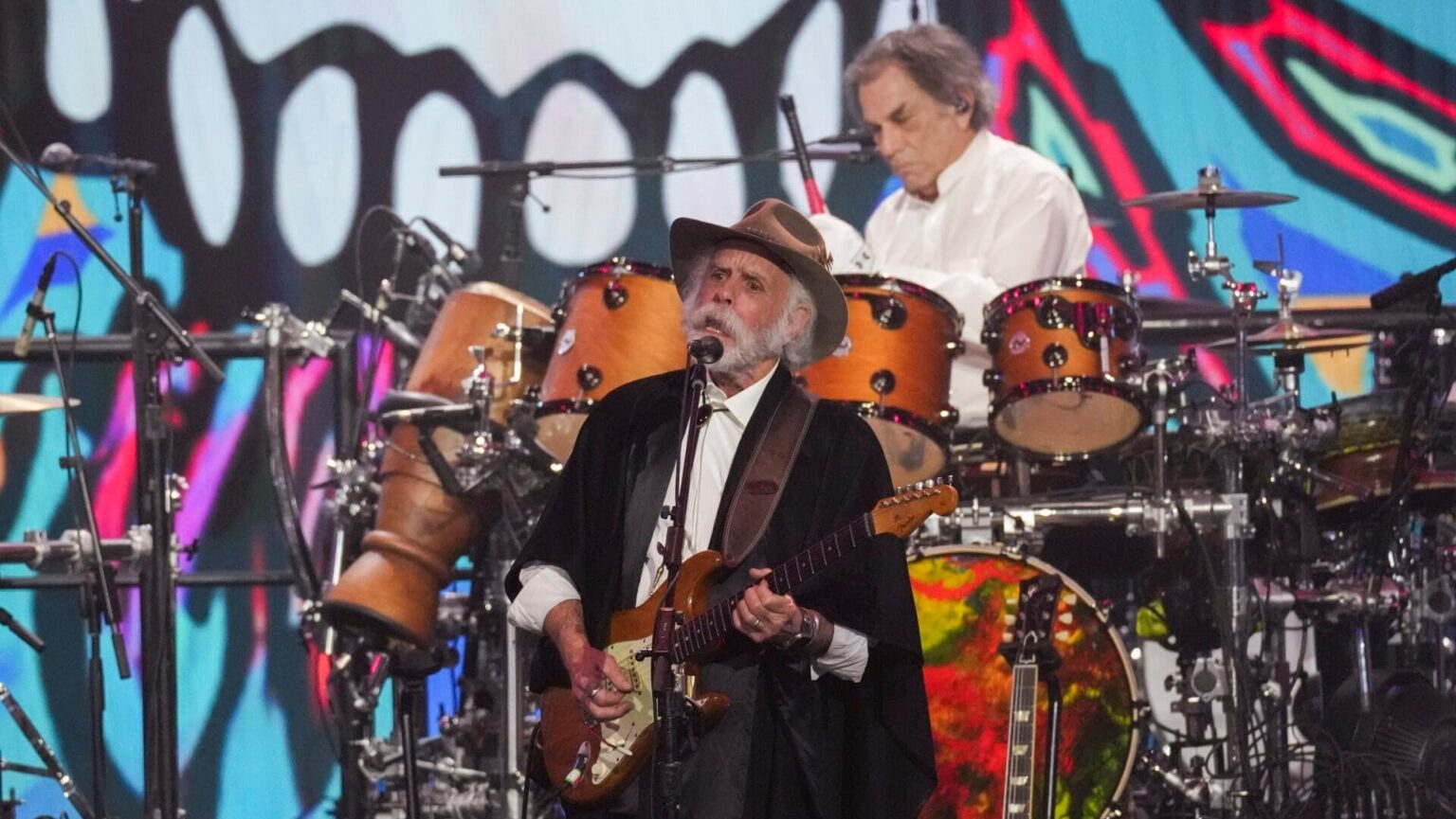 Grammy weekend begins with Grateful Dead honored