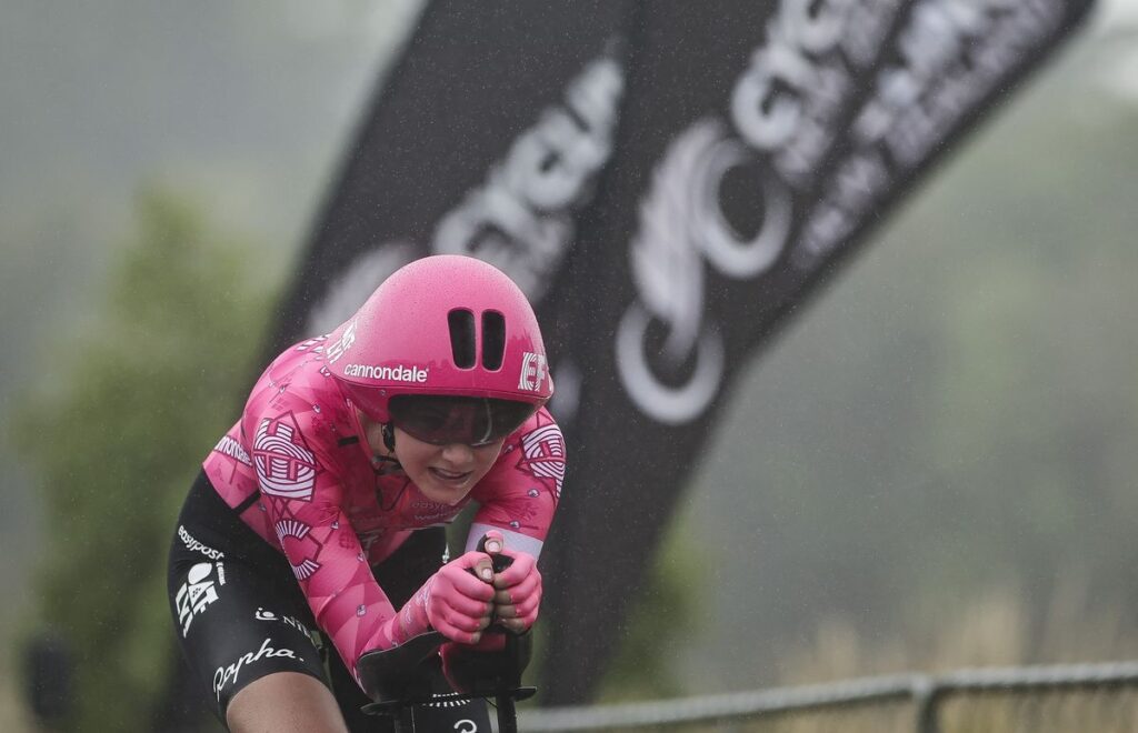 Second women’s New Zealand time trial title in a row for Kim Cadzow Kim Cadzow (EF Education-Oatly) on her way to another time trial title at the Cycling New Zealand Road National Championships 2025