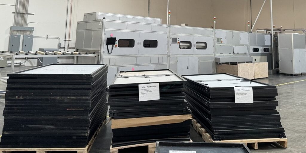 99.3% Efficient Solar Panel Recycling Uses Just 1 kWh per Panel, Processes 400,000 Panels Per Year, Utilizes Airflow Separation to Preserve Semiconductor and Conductive Properties, and Produces Recycled Glass for Concrete—All in a 53’ Trailer-Ready System