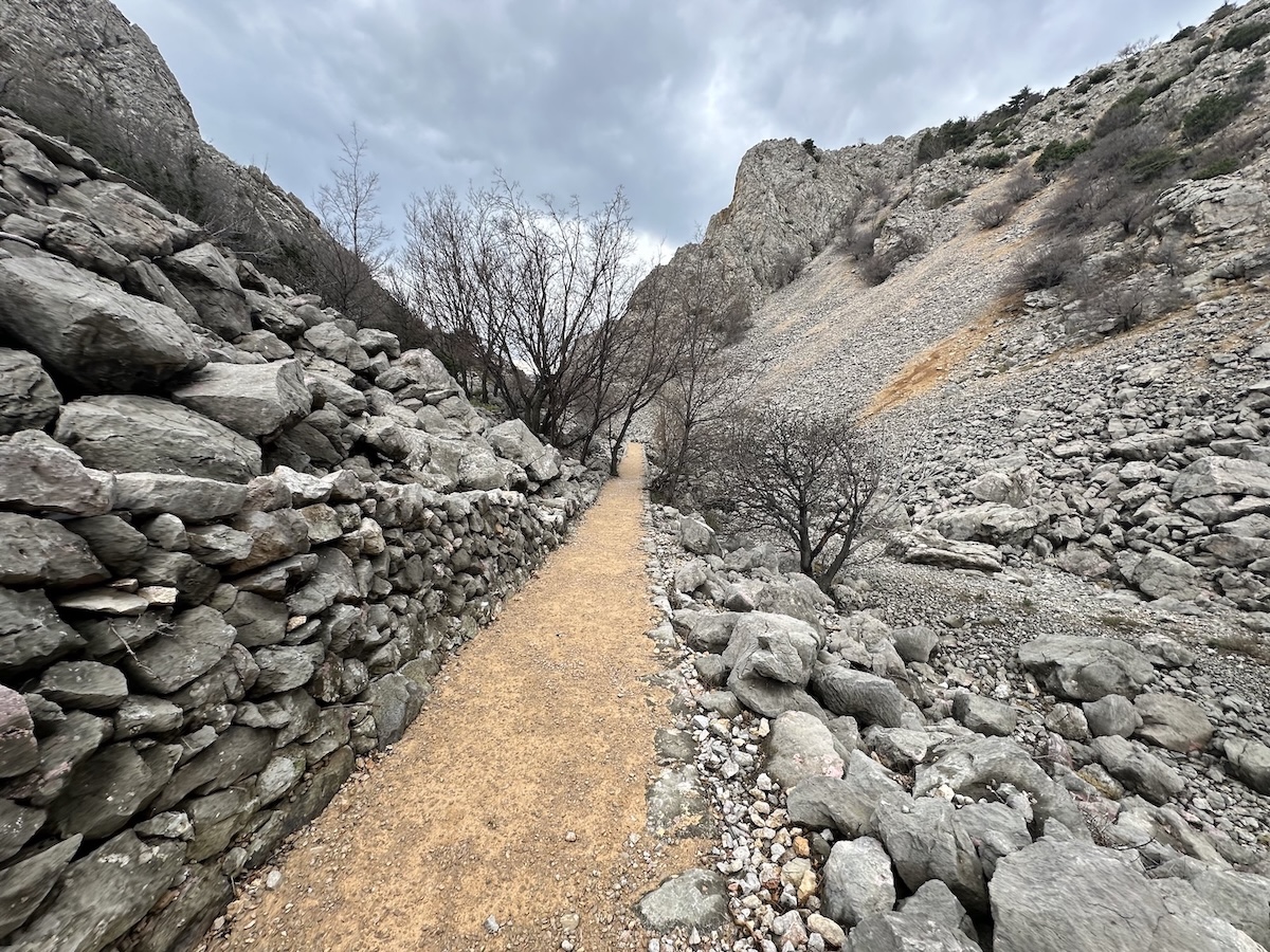 Revitalisation of Zavratnica Cove