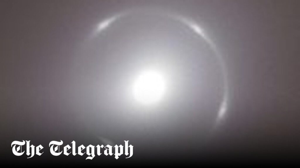 Rare Einstein ring found in Earth's 'cosmic backyard'