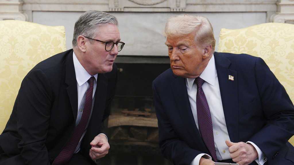 Trump and UK prime minister meet to discuss Ukraine war Trump and UK prime minister meet to discuss Ukraine war
