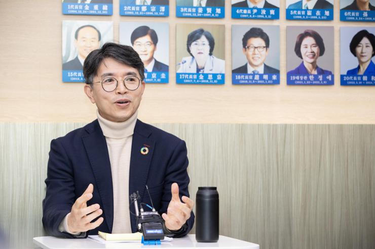 South Korea’s environment minister calls for global cooperation amid US policy rollbacks, signals possible ministry restructuring South Korea's environment minister calls for global cooperation amid US policy rollbacks, signals possible ministry restructuring