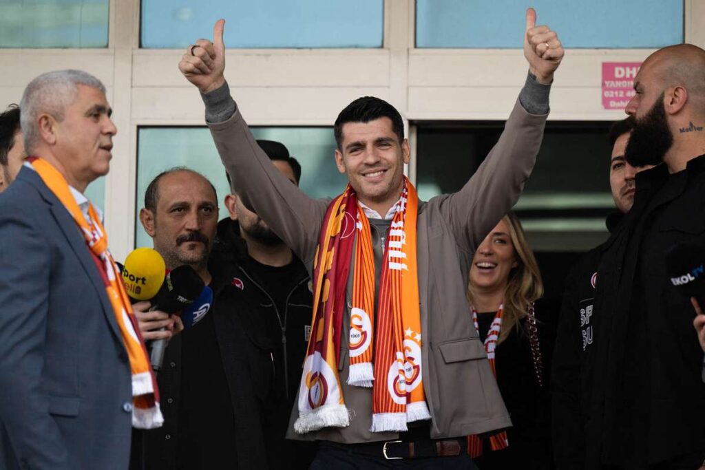 Galatasaray complete loan signing of Spain international Morata from AC Milan